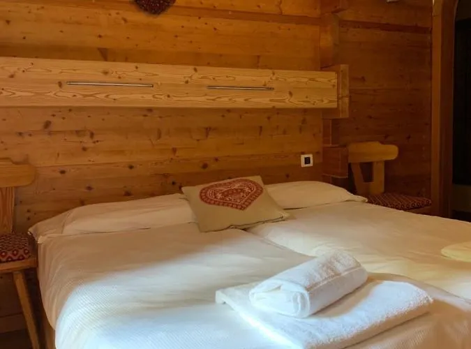 Capriolo Hotel