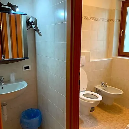 Hotel Capriolo 3*