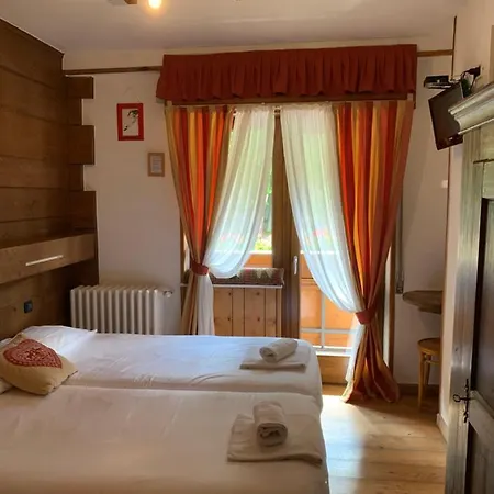 Capriolo Hotel 3*